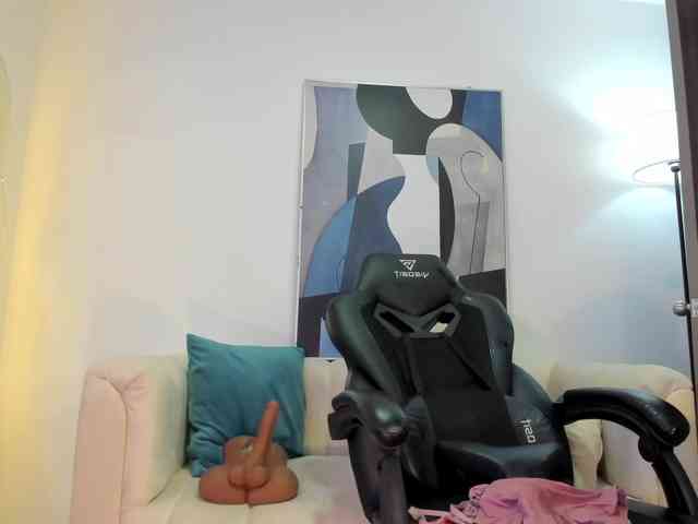 SaraParker webcam