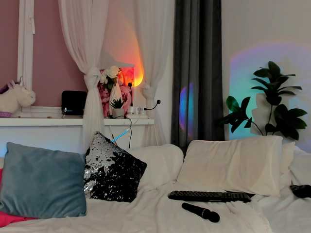 -Janice-'s BongaCams show and profile