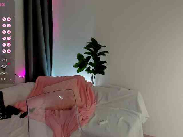 live nude web cam -Janice-