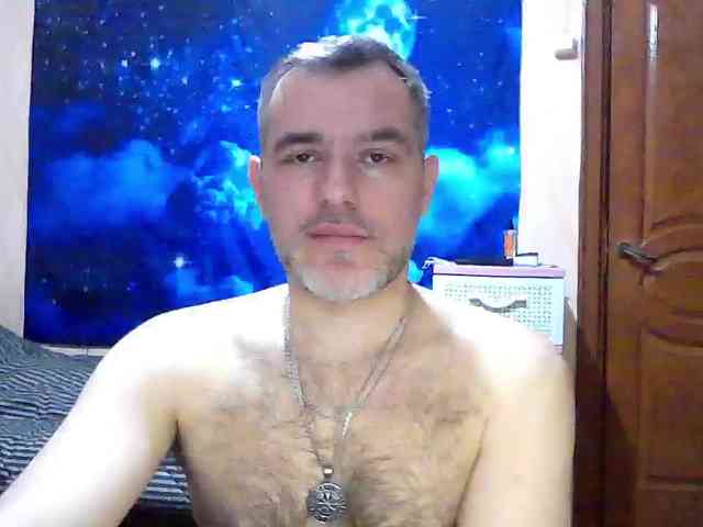 -GoldenMan-