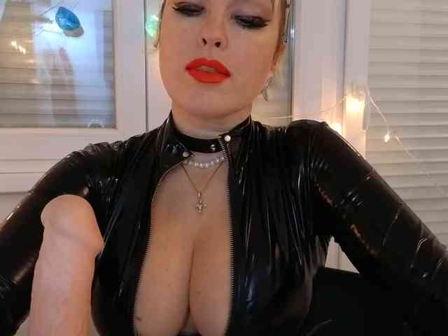 OhKatusha Live Webcam on BongaCams