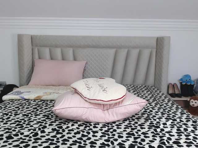 catwoman90's BongaCams show and profile