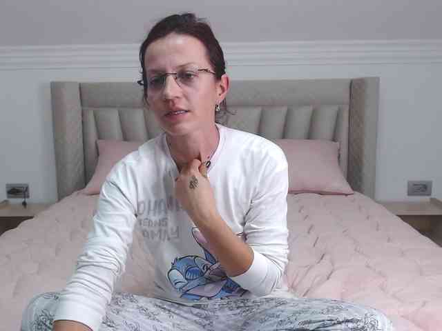 catwoman90 webcam