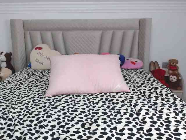 catwoman90 catwoman90