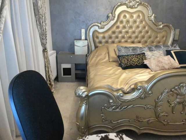 racel1112's BongaCams show and profile