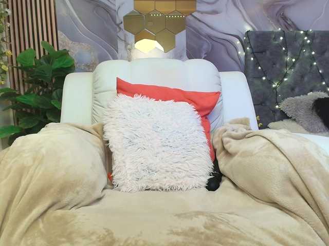 concubine2's BongaCams show and profile