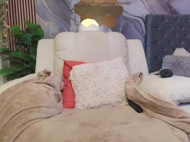 concubine2 – webcam model profile photo