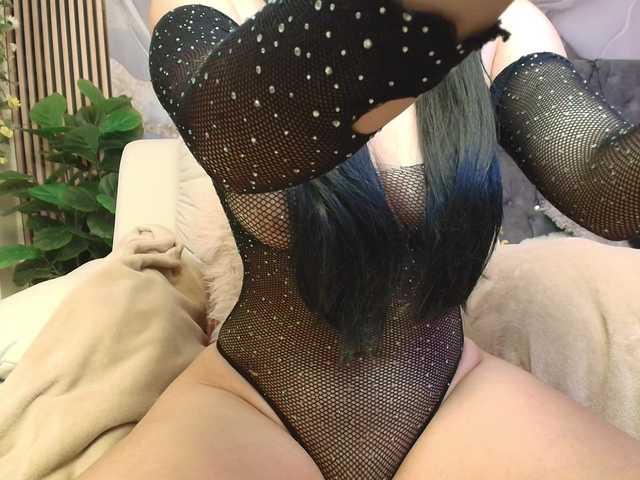 concubine2's BongaCams show and profile