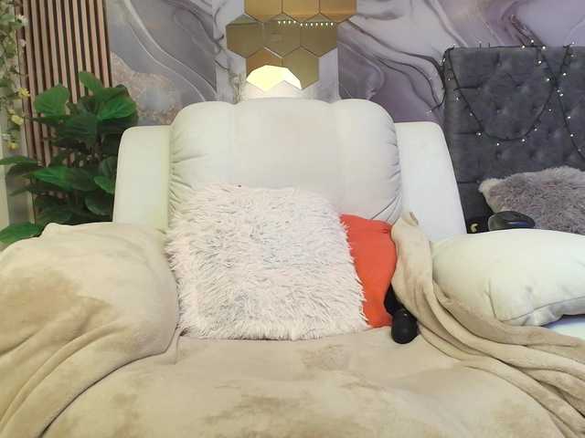 concubine2's BongaCams show and profile