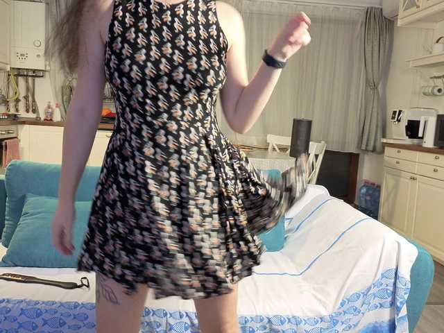 sweetdreams10's BongaCams show and profile