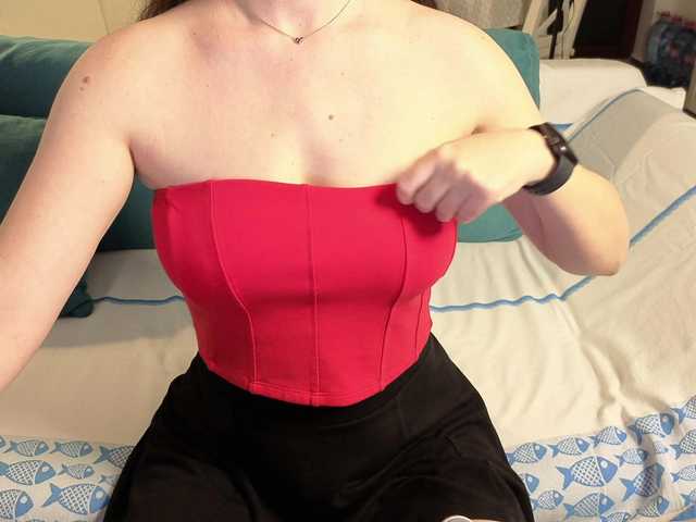 sweetdreams10's BongaCams show and profile