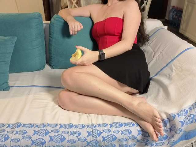 sweetdreams10's BongaCams show and profile