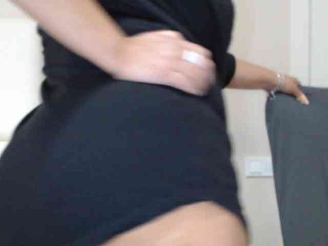 aniutkamau webcam