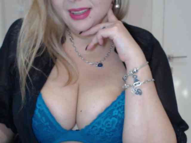 aniutkamau aniutkamau