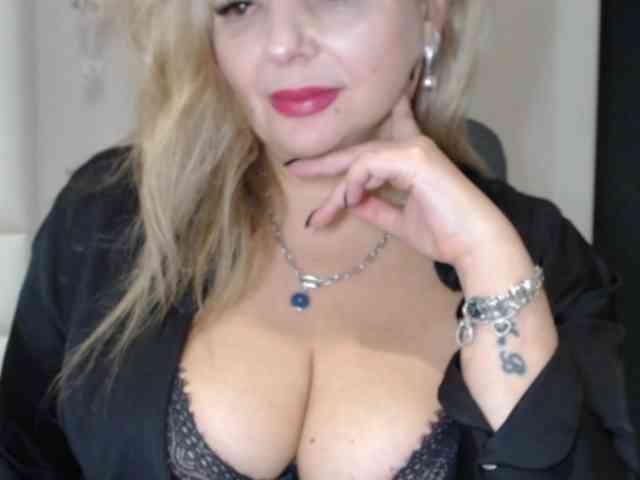 aniutkamau aniutkamau