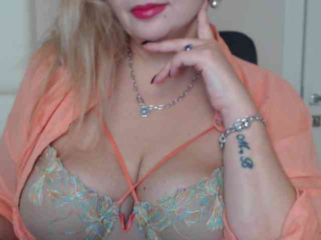 aniutkamau aniutkamau