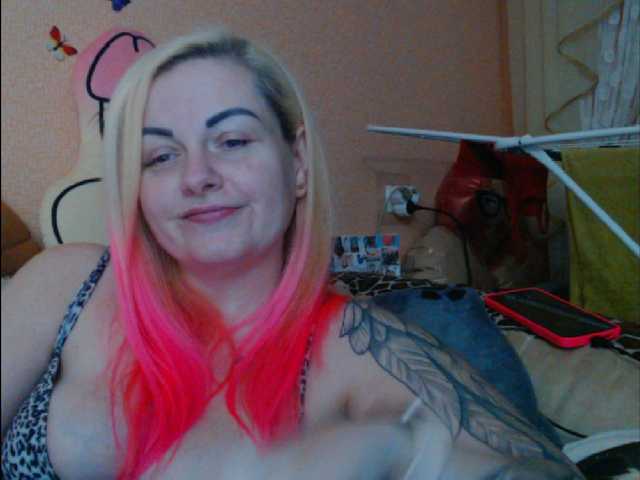 melek-7250's BongaCams show and profile