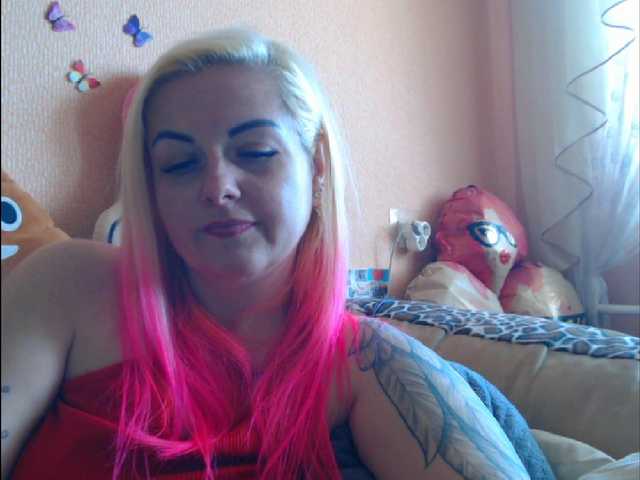melek-7250's BongaCams show and profile