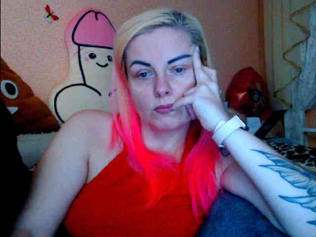 LazyPussy webcam