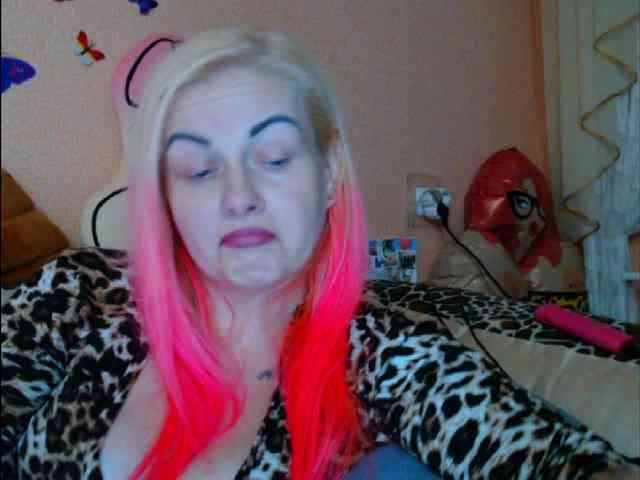 LazyPussy webcam