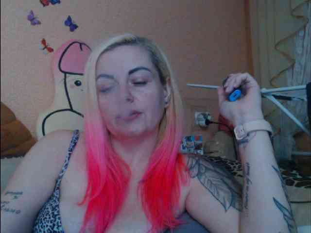 LazyPussy webcam