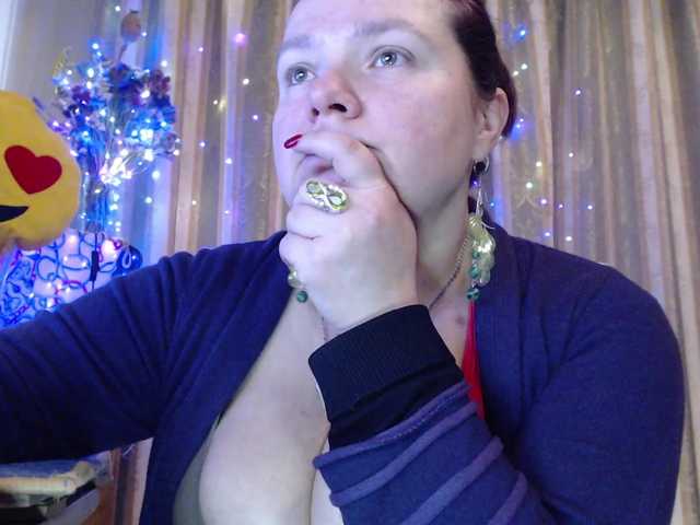 VIPLLLaraVIP's BongaCams show and profile