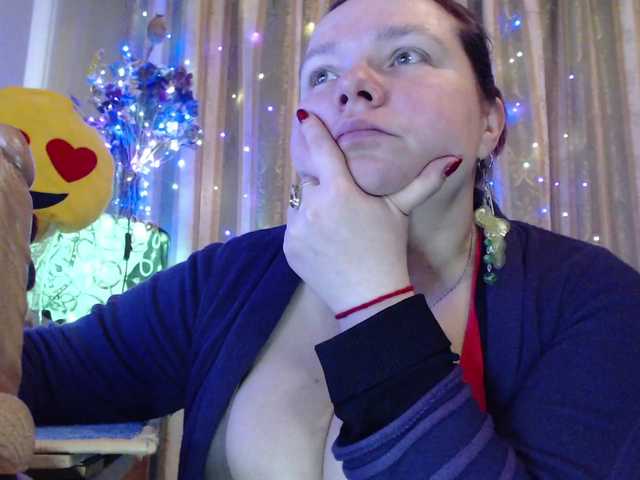 VIPLLLaraVIP's BongaCams show and profile