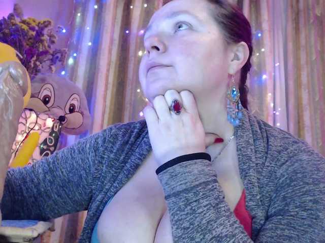 VIPLLLaraVIP's BongaCams show and profile