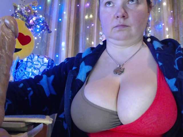 VIPLLLaraVIP's BongaCams show and profile