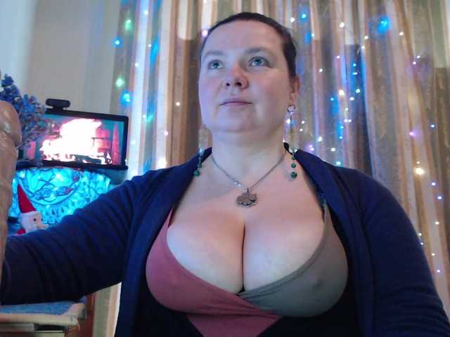 VIPLLLaraVIP from BongaCams is Freechat