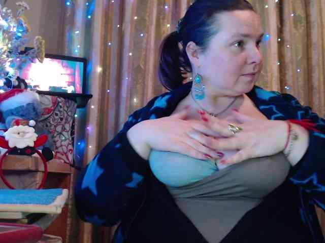 VIPLLLaraVIP VIPLLLaraVIP