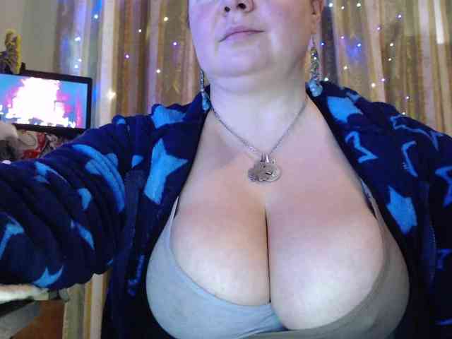 VIPLLLaraVIP VIPLLLaraVIP