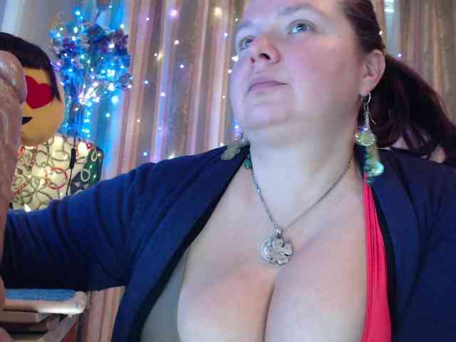 VIPLLLaraVIP Live Webcam on BongaCams