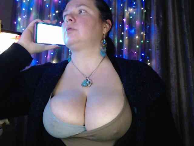 VIPLLLaraVIP VIPLLLaraVIP