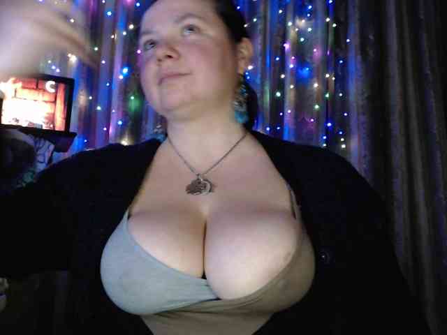 VIPLLLaraVIP VIPLLLaraVIP