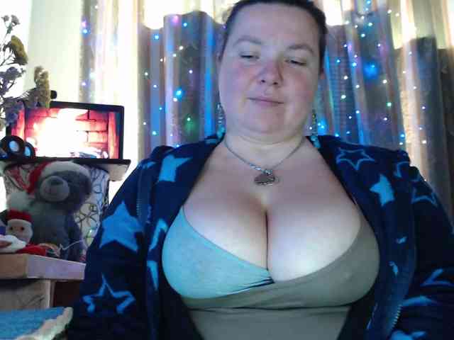 VIPLLLaraVIP VIPLLLaraVIP