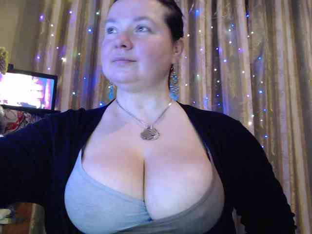 VIPLLLaraVIP VIPLLLaraVIP