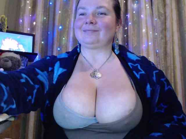 VIPLLLaraVIP VIPLLLaraVIP