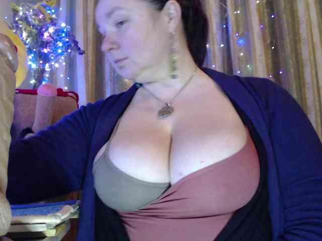 VIPLLLaraVIP VIPLLLaraVIP