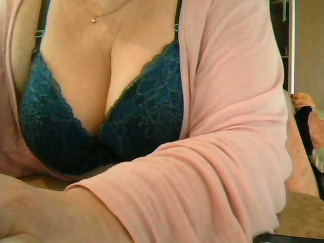 GapeMyHole's BongaCams show and profile