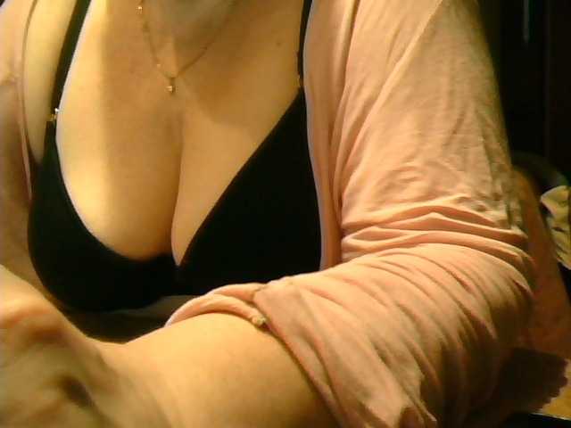 GapeMyHole's BongaCams show and profile