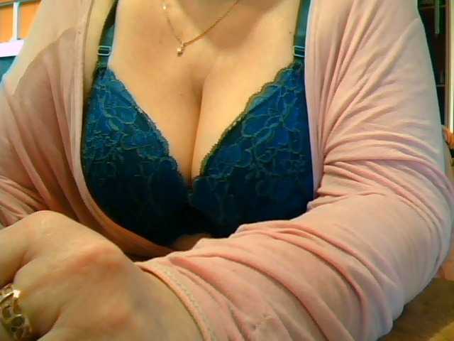 GapeMyHole's BongaCams show and profile