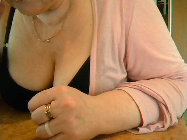 GapeMyHole's BongaCams show and profile