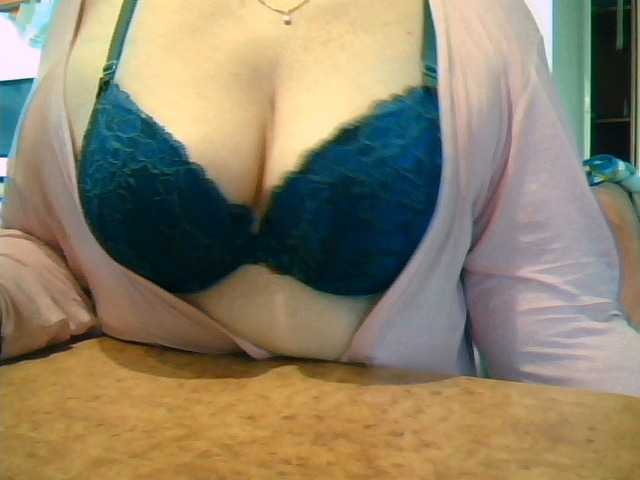 GapeMyHole's BongaCams show and profile