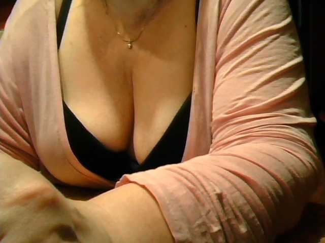 GapeMyHole's BongaCams show and profile