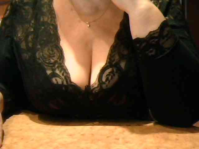 GapeMyHole webcam