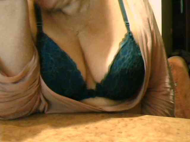 GapeMyHole webcam