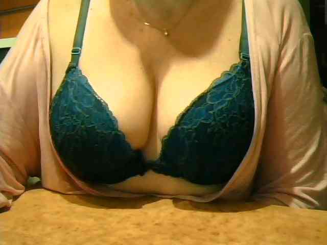 GapeMyHole webcam