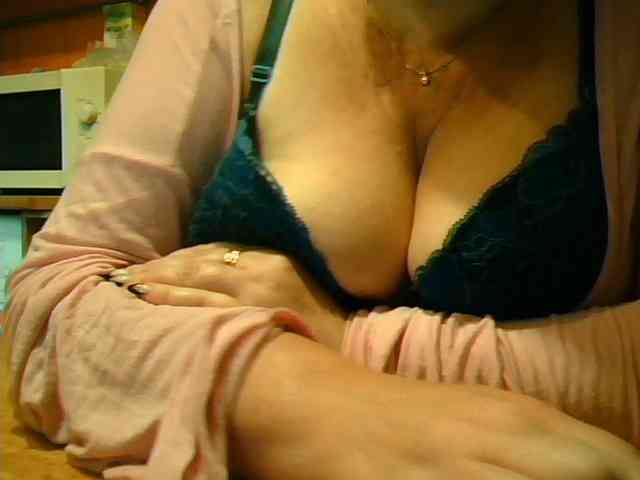 GapeMyHole webcam