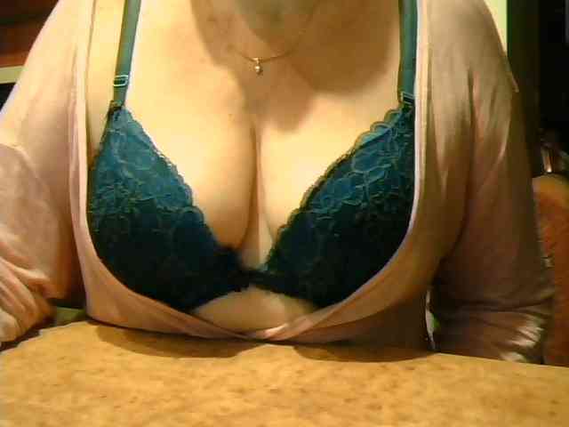GapeMyHole webcam